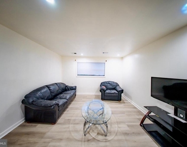 3308 Heidi Lane - Photo Thumbnail 1