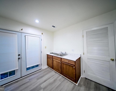 3308 Heidi Lane - Photo Thumbnail 3