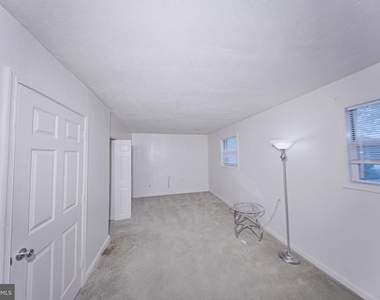 3308 Heidi Lane - Photo Thumbnail 20
