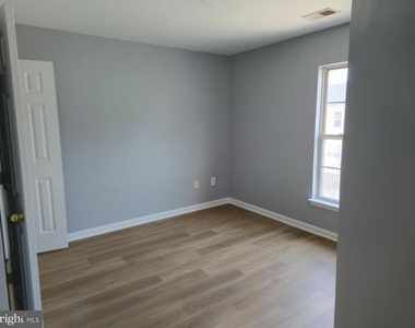 1016 Wood Branch Court - Photo Thumbnail 6