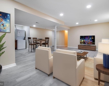 7602 Mezmer Lane - Photo Thumbnail 24