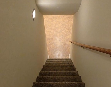 4700 Red Fox Road - Photo Thumbnail 12