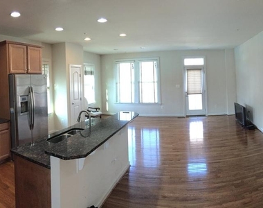542 Rudbeckia Place - Photo Thumbnail 3