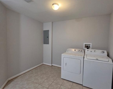 10410 Damascus Park Lane - Photo Thumbnail 27