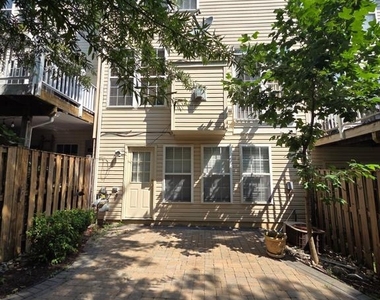 10410 Damascus Park Lane - Photo Thumbnail 28