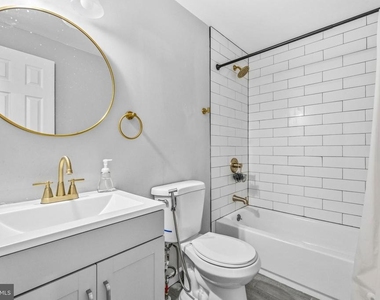 17624 Lindstrom Court - Photo Thumbnail 7
