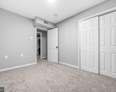 17624 Lindstrom Court - Photo Thumbnail 10