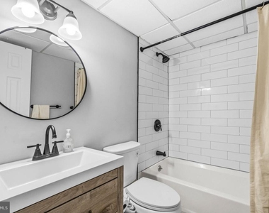 17624 Lindstrom Court - Photo Thumbnail 11