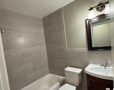 12324 Tampico Way - Photo Thumbnail 8