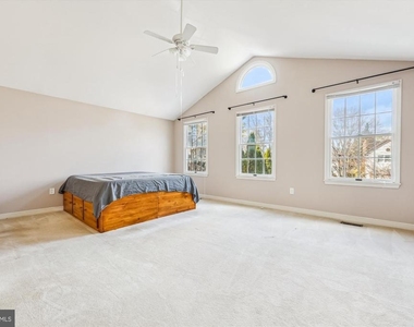 12200 Quince Valley Drive - Photo Thumbnail 7