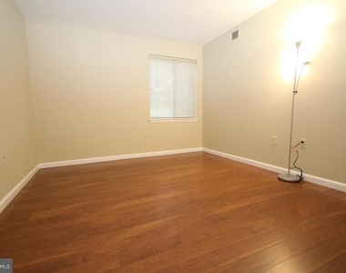 14430 Parkvale Road - Photo Thumbnail 14
