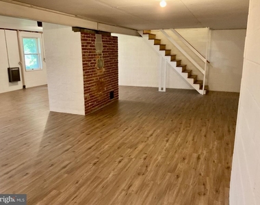 5124 Cap Stine Road - Photo Thumbnail 9