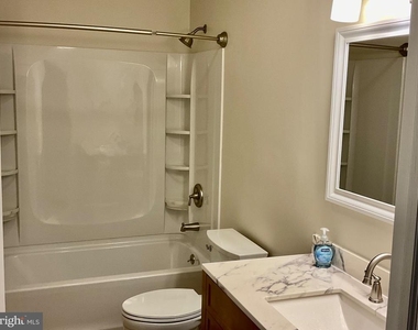5124 Cap Stine Road - Photo Thumbnail 14