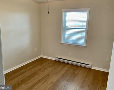 5124 Cap Stine Road - Photo Thumbnail 10