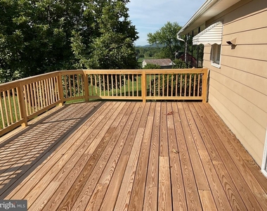 5124 Cap Stine Road - Photo Thumbnail 1