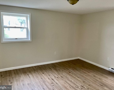 5124 Cap Stine Road - Photo Thumbnail 11