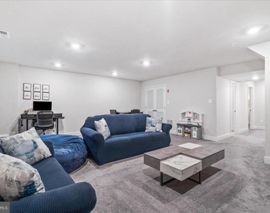 1309 Crampton Place - Photo Thumbnail 27