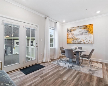 1309 Crampton Place - Photo Thumbnail 12