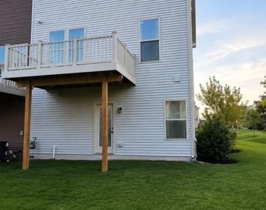 6131 Aster View Lane - Photo Thumbnail 17