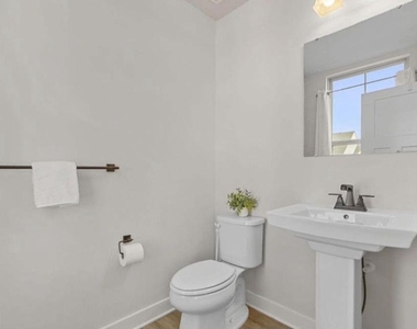 6131 Aster View Lane - Photo Thumbnail 13