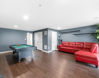 5758 Barts Way - Photo Thumbnail 22