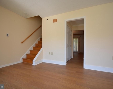 7316 E Springbrook Court - Photo Thumbnail 11