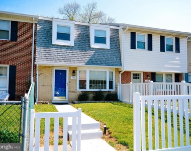 7316 E Springbrook Court - Photo Thumbnail 1