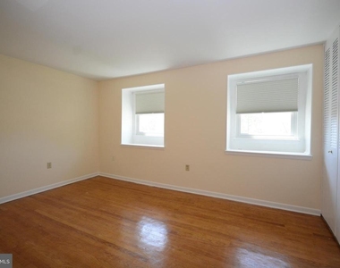 7316 E Springbrook Court - Photo Thumbnail 15