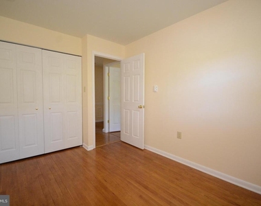 7316 E Springbrook Court - Photo Thumbnail 18