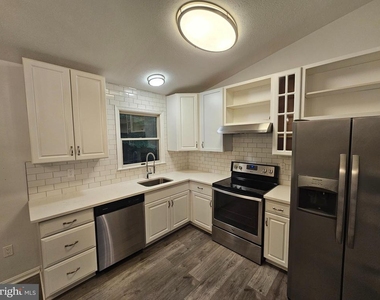 730 Ox Bow Lane - Photo Thumbnail 3