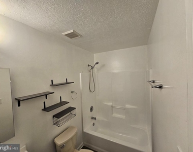 730 Ox Bow Lane - Photo Thumbnail 11