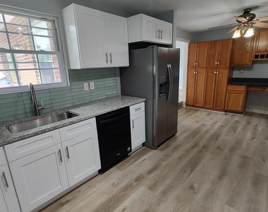 8027 Shore Road - Photo Thumbnail 5