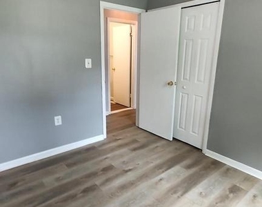 8027 Shore Road - Photo Thumbnail 18