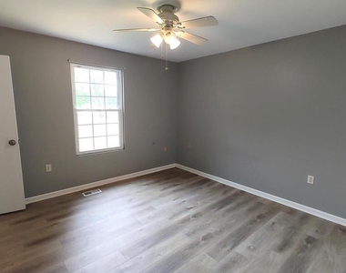 8027 Shore Road - Photo Thumbnail 13