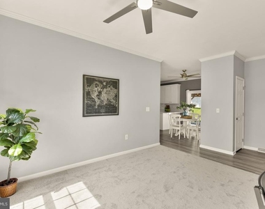 1831 Clarke Boulevard - Photo Thumbnail 12