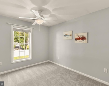 1831 Clarke Boulevard - Photo Thumbnail 35