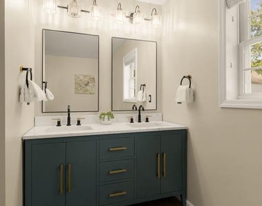 1831 Clarke Boulevard - Photo Thumbnail 28