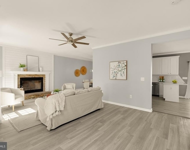 1831 Clarke Boulevard - Photo Thumbnail 4