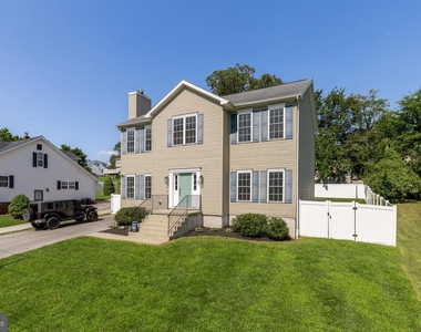 1831 Clarke Boulevard - Photo Thumbnail 44
