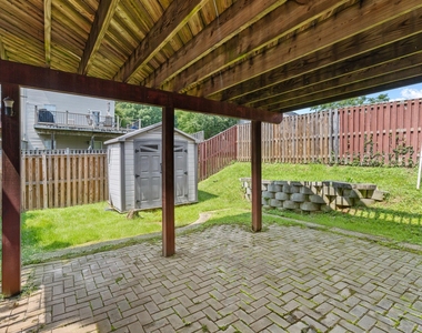 5411 Castlestone Drive - Photo Thumbnail 36
