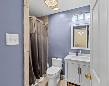 5411 Castlestone Drive - Photo Thumbnail 18