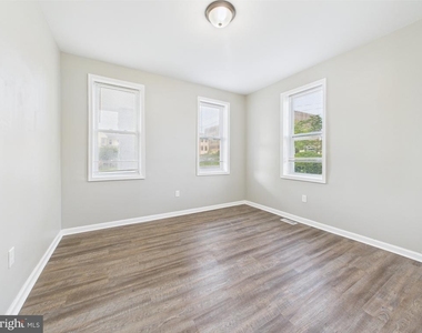300 W Chesapeake Avenue - Photo Thumbnail 3