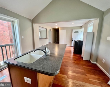 504 Walnut Drive - Photo Thumbnail 11