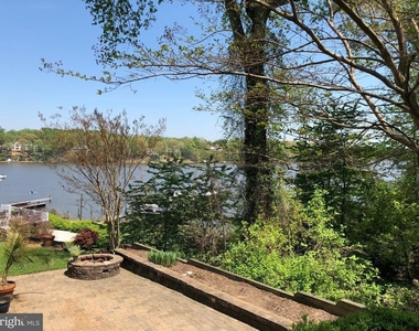 504 Walnut Drive - Photo Thumbnail 6