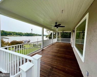 504 Walnut Drive - Photo Thumbnail 1
