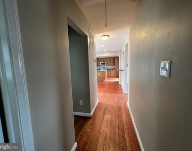 504 Walnut Drive - Photo Thumbnail 15