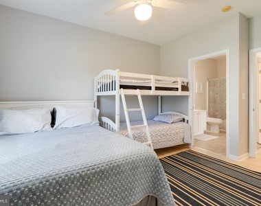 4302 Sandpiper Drive - Photo Thumbnail 10
