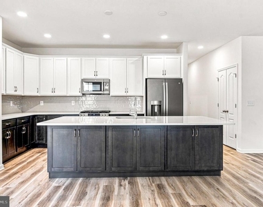 34121 Juniper Drive - Photo Thumbnail 16