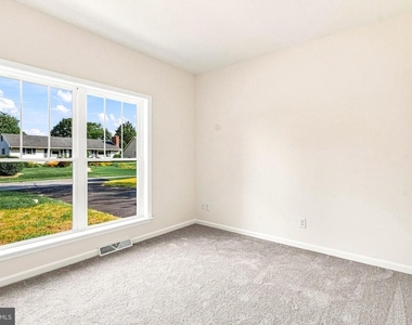 34121 Juniper Drive - Photo Thumbnail 8