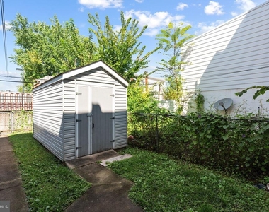 613 N Scott Street - Photo Thumbnail 17